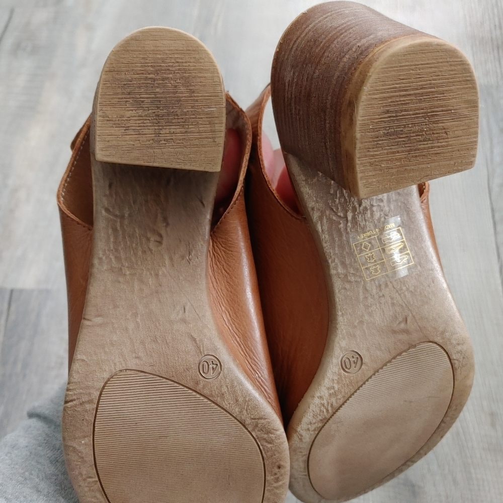 Bueno | leather mules - Picture 7 of 10